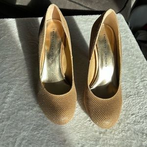 Chinese Laundry Gold Heels | Size 10 | Fantastic condition